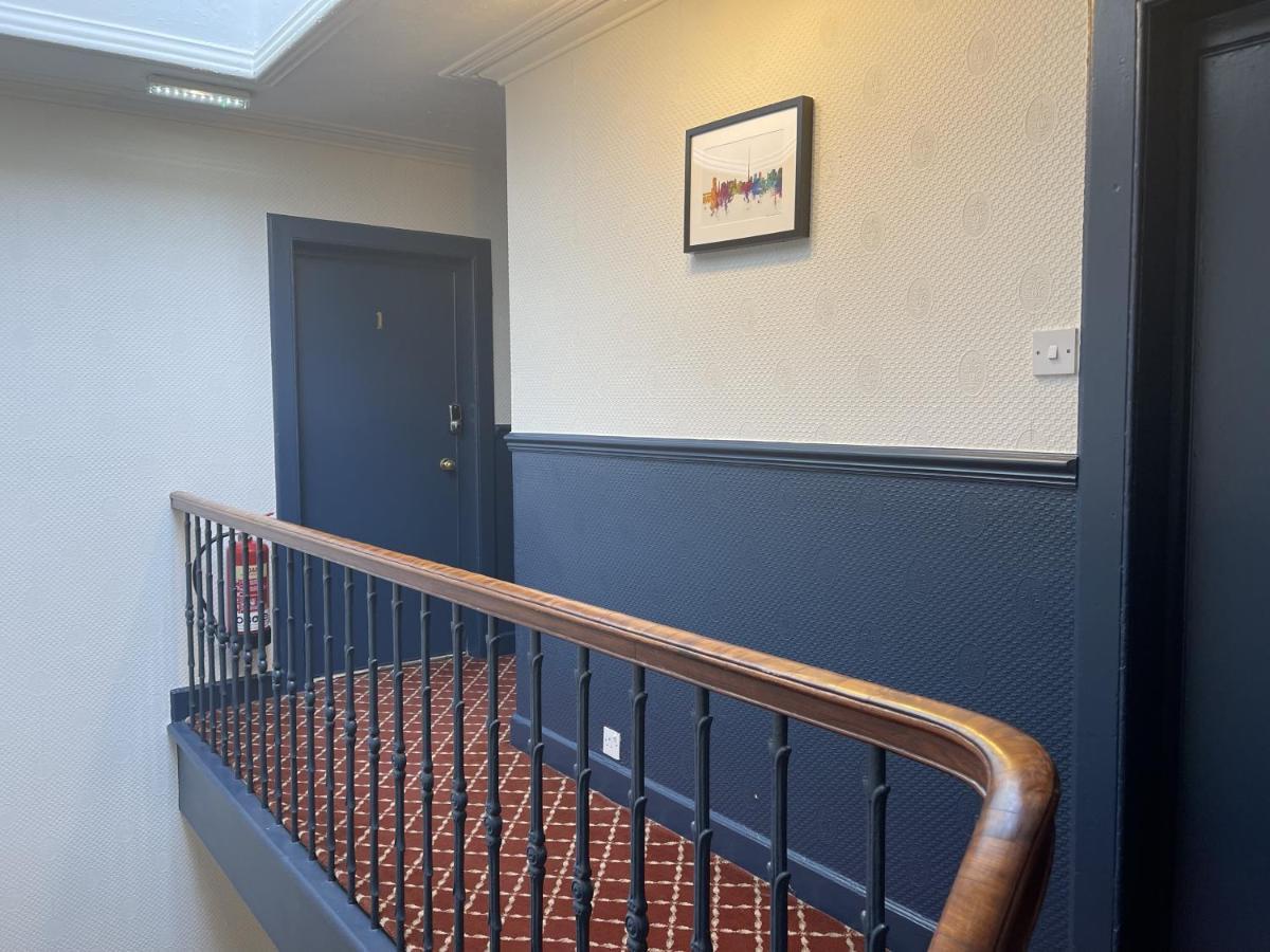 The Kingsview Townhouse - Boutique Hostel Edimburgo Exterior foto