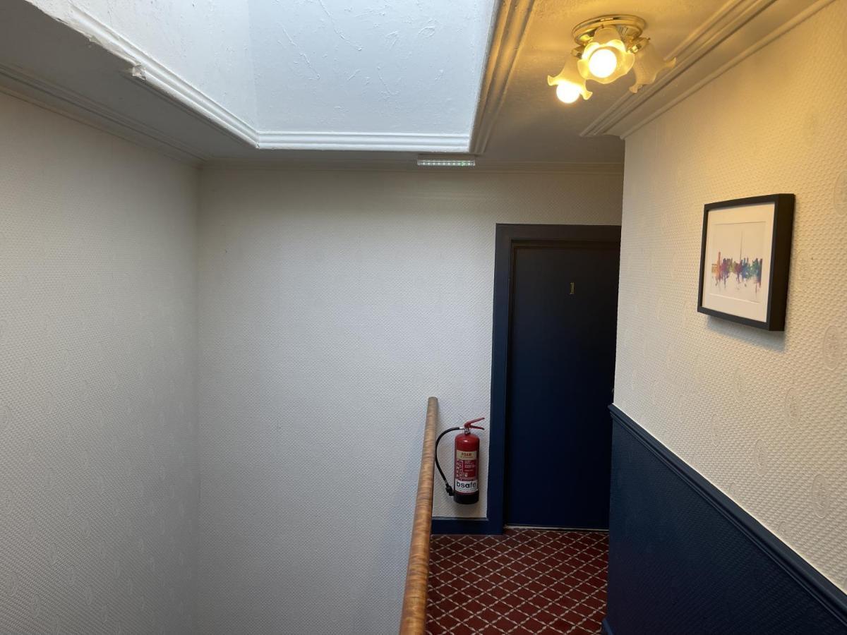 The Kingsview Townhouse - Boutique Hostel Edimburgo Exterior foto